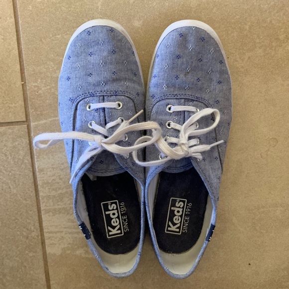 Keds - Chambray - Size 7 - Picture 1 of 1